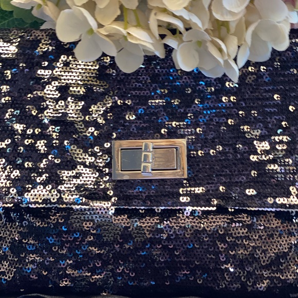 🌟HP🎉STYLISH🌟Mossimo Sequin Handbag/Clutch - Picture 7 of 16